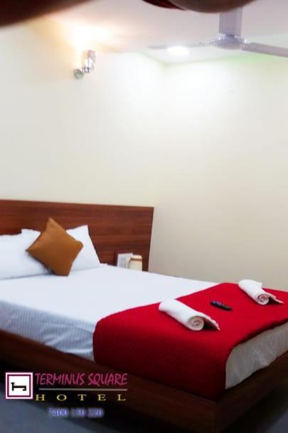 Terminus Square Hotell Kurla Exteriör bild