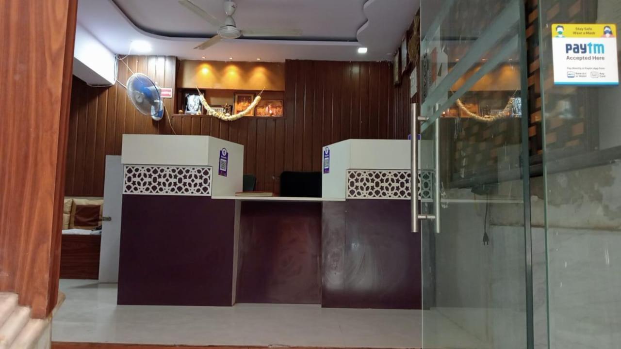 Terminus Square Hotell Kurla Exteriör bild
