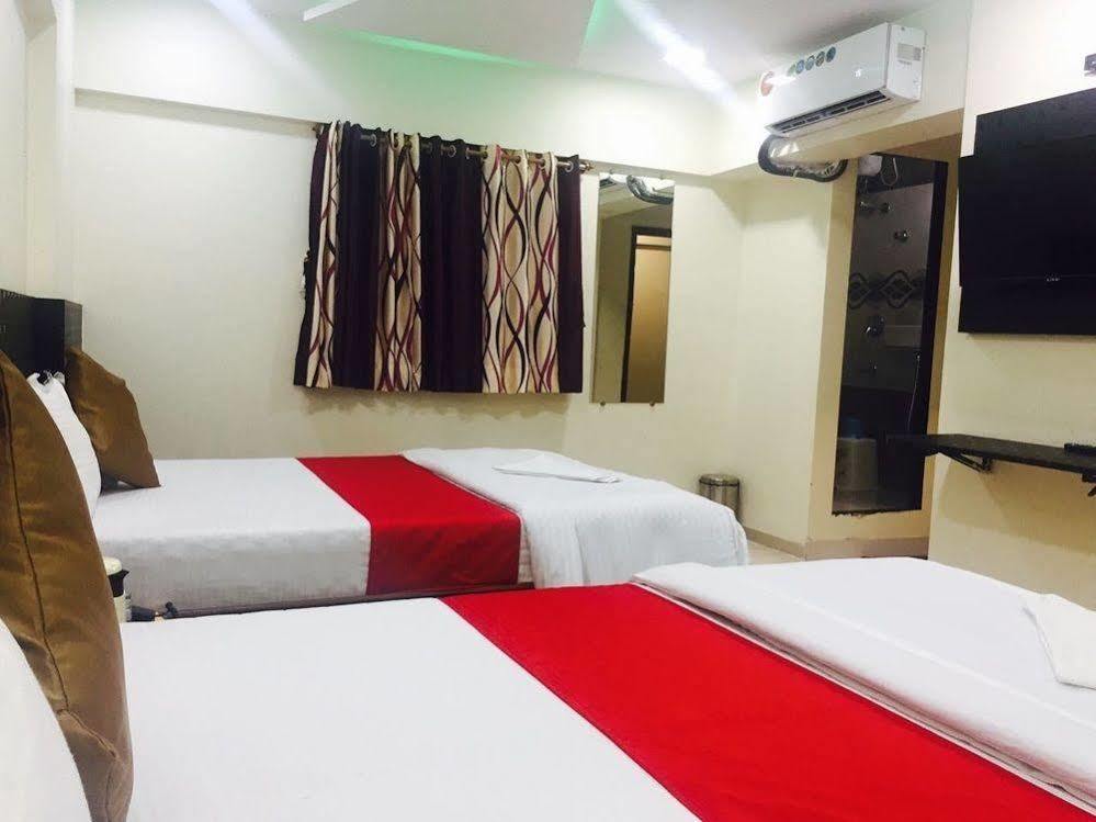 Terminus Square Hotell Kurla Exteriör bild