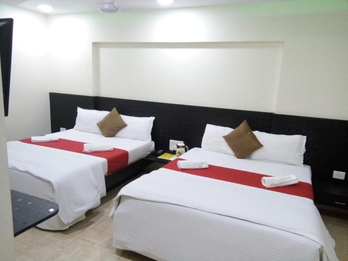 Terminus Square Hotell Kurla Exteriör bild